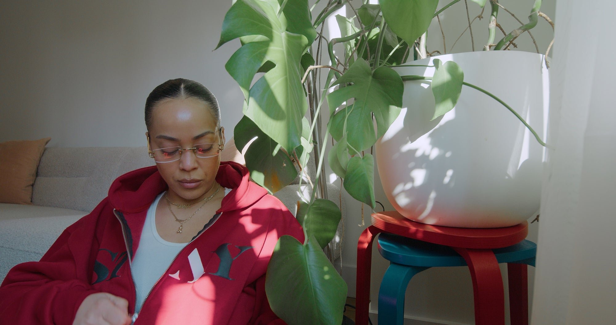 DETERMINED DUAL ZIP FRONT FULL HOOD