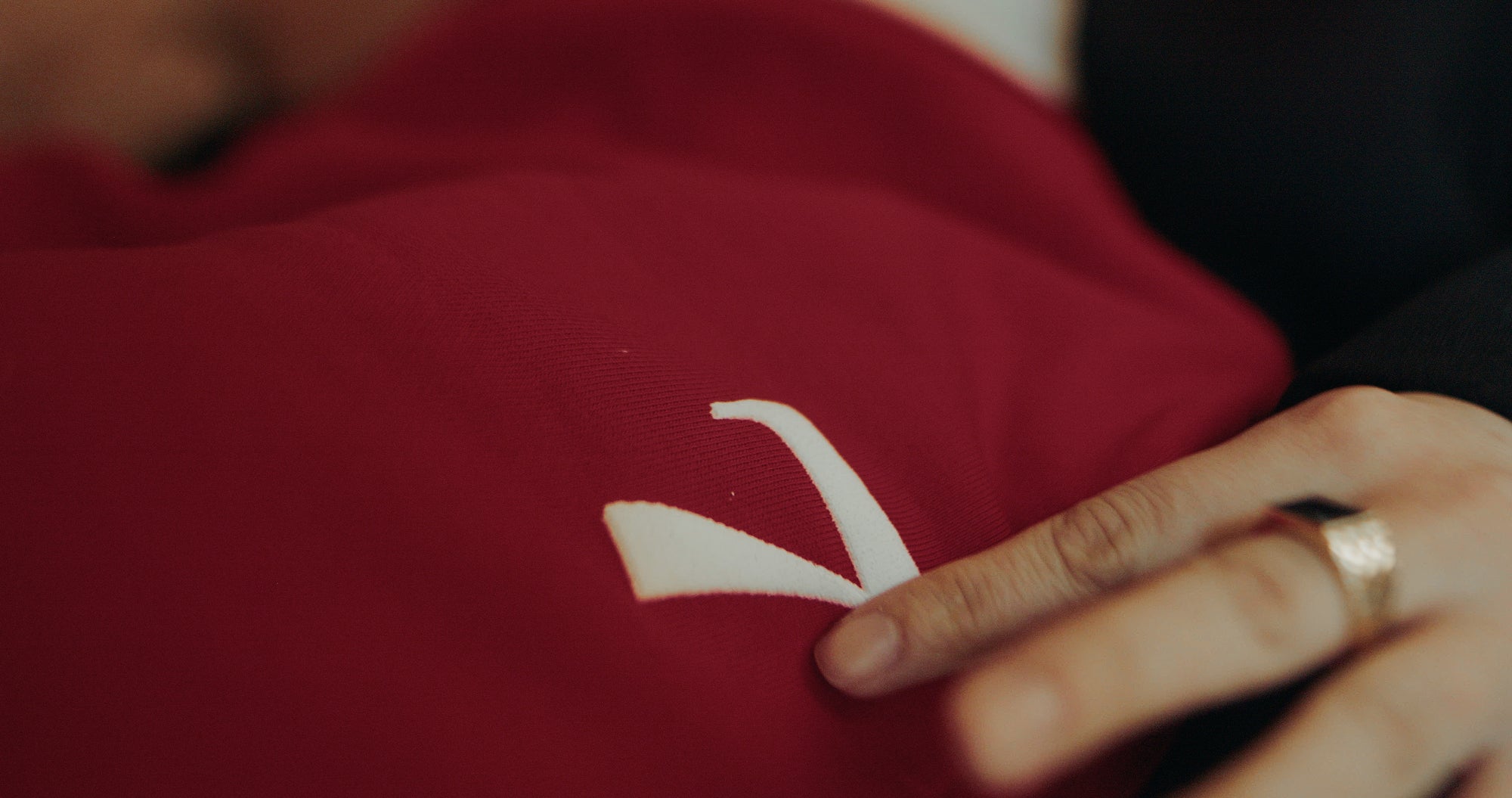 MOMENTUM COLLECTION SWEATPANT